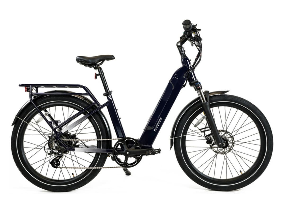 Magnum Cosmo 2.0 T